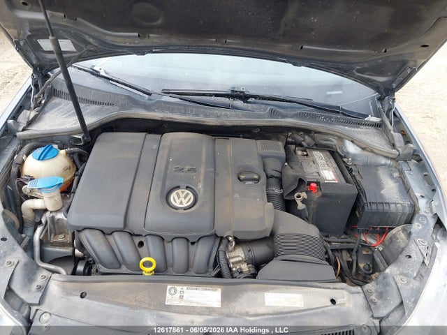 12617861 :رقم المزاد ، 3VWKX7AJ2EM627630 vin ، 2014 Volkswagen Golf 2.5l Comfortline/2.5l Trendline/2.5l Wolfsburg Edition مزاد بيع