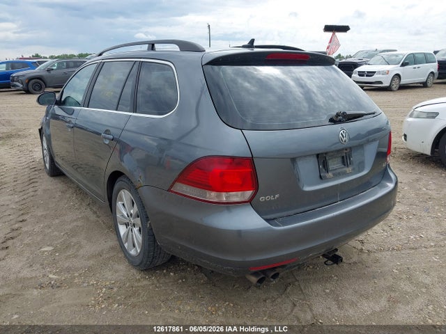 12617861 :رقم المزاد ، 3VWKX7AJ2EM627630 vin ، 2014 Volkswagen Golf 2.5l Comfortline/2.5l Trendline/2.5l Wolfsburg Edition مزاد بيع