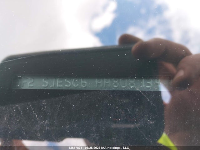 12617871 :رقم المزاد ، JF2SJESC6HH808734 vin ، 2017 Subaru Forester 2.5i Touring مزاد بيع