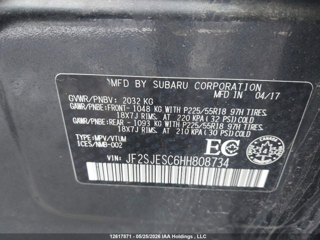 12617871 :رقم المزاد ، JF2SJESC6HH808734 vin ، 2017 Subaru Forester 2.5i Touring مزاد بيع