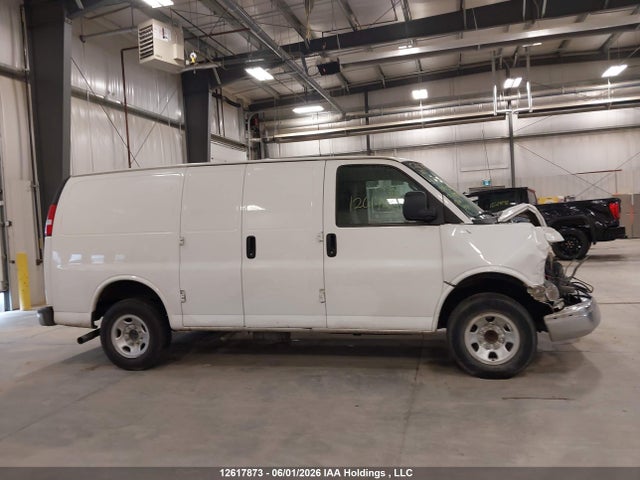 Продажа на аукционе авто 2016 Chevrolet Express G2500, vin: 1GCWGAFF5G1128875, номер лота: 12617873