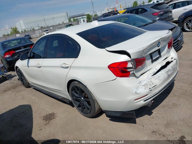 WBA8E5G51HNU23006 BMW 320i Xdrive