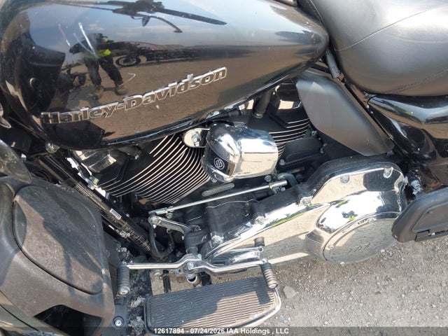 Harley-Davidson FLTRK 2021 5HD1KZF35MB657558 Image 9