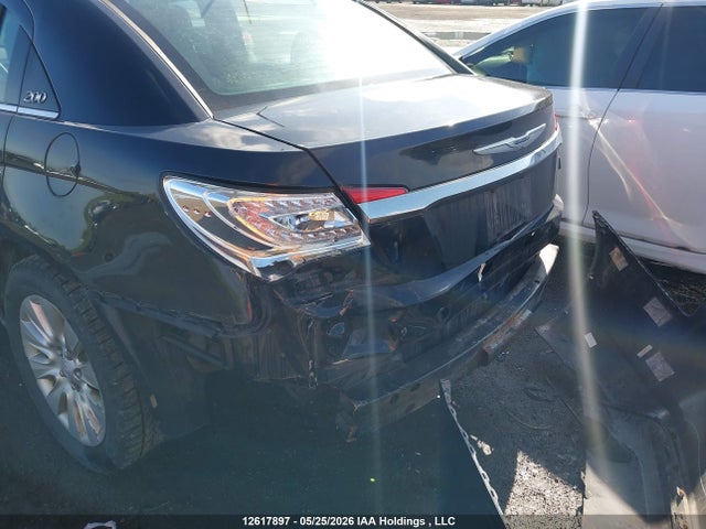 Продажа на аукционе авто 2013 Chrysler 200 Lx, vin: 1C3CCBAB6DN692343, номер лота: 12617897