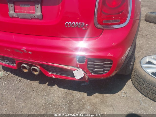 Mini 5 Door Cooper S 2015 WMWXU3C51F2B62549 Image 17
