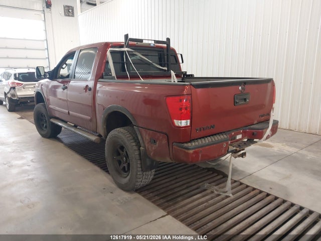 12617919 :رقم المزاد ، 1N6AA0EC3DN302795 vin ، 2013 Nissan Titan Pro-4x/s/sl/sv مزاد بيع