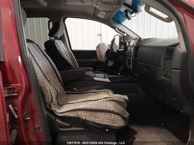 12617919 :رقم المزاد ، 1N6AA0EC3DN302795 vin ، 2013 Nissan Titan Pro-4x/s/sl/sv مزاد بيع