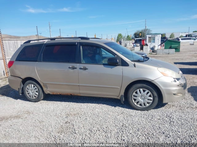 Auction sale of the 2007 Toyota Sienna Ce, vin: 5TDZK29C17S073721, lot number: 12617934