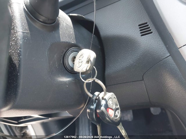 Auction sale of the 2010 Toyota Matrix, vin: 2T1KU4EE2AC262313, lot number: 12617962
