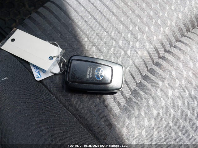 Toyota Prius Prime Upgrade 2018 JTDKARFP7J3078497 Image 11