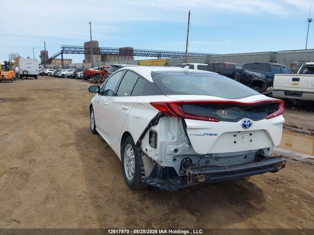 Toyota Prius Prime Upgrade 2018 JTDKARFP7J3078497 Image 3