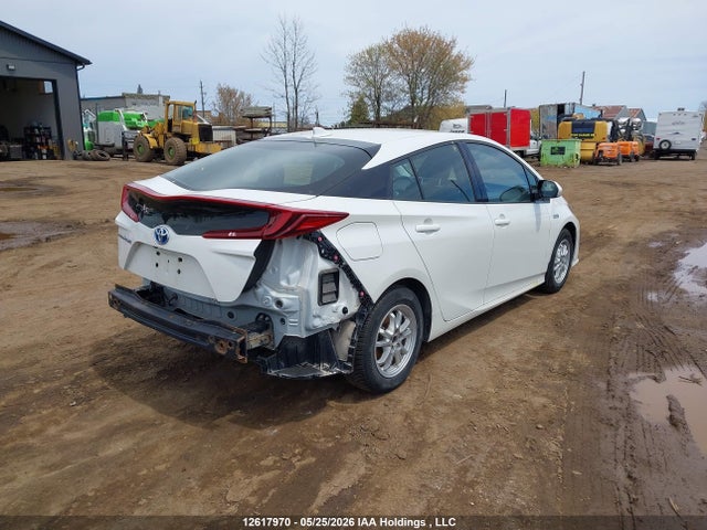 Toyota Prius Prime Upgrade 2018 JTDKARFP7J3078497 Image 4