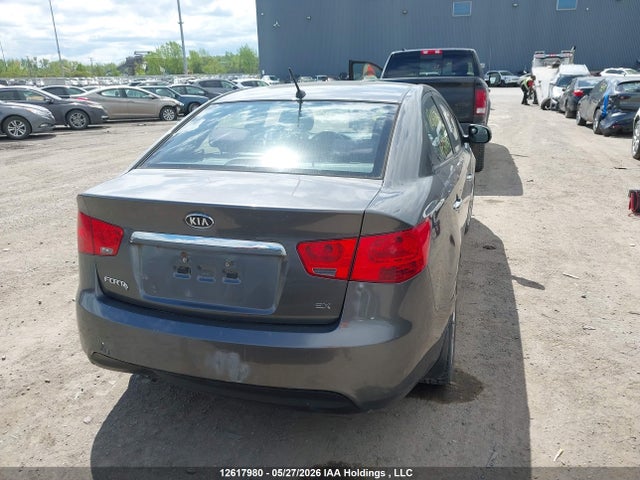 12617980 :رقم المزاد ، KNAFU4A29D5691752 vin ، 2013 Kia Forte Ex مزاد بيع