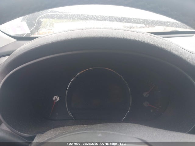 5XYPGDA58JG390059 KIA Sorento 3.3l Lx