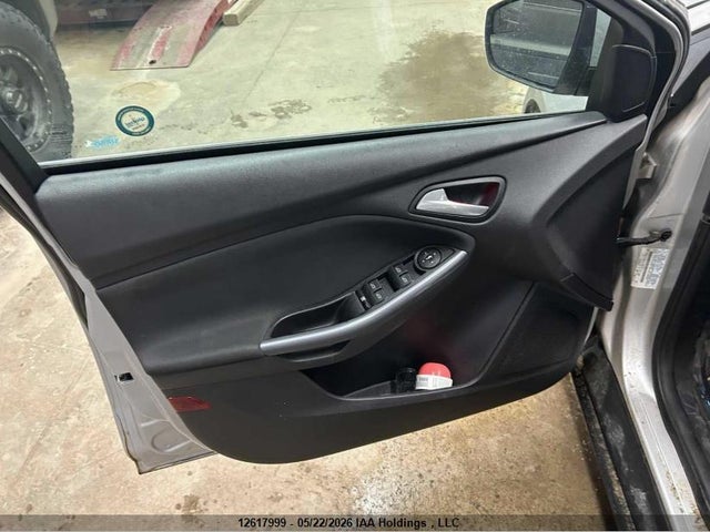 1FADP3J2XEL261341 Ford Focus Titanium