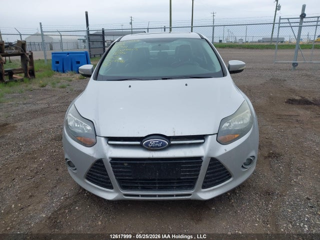 1FADP3J2XEL261341 Ford Focus Titanium
