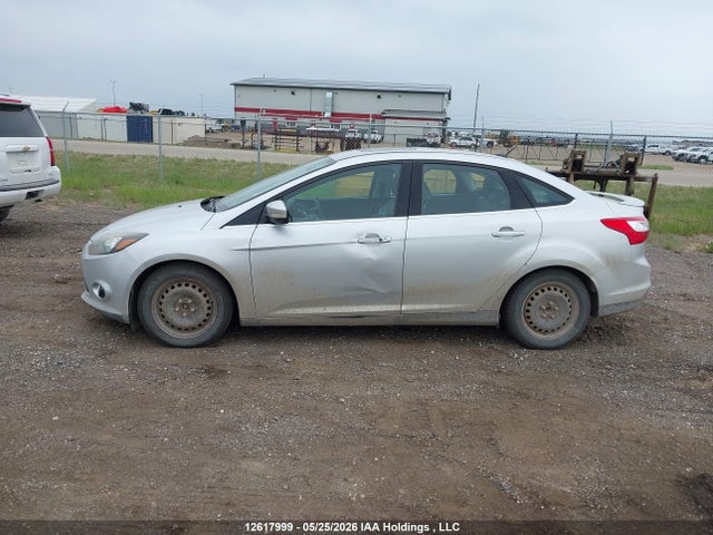1FADP3J2XEL261341 Ford Focus Titanium