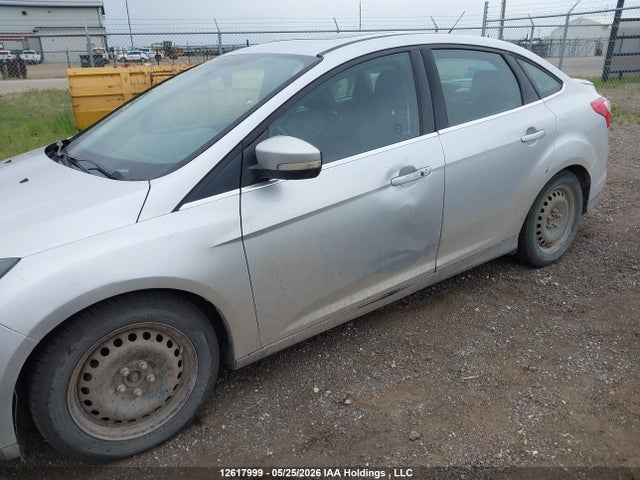 1FADP3J2XEL261341 Ford Focus Titanium