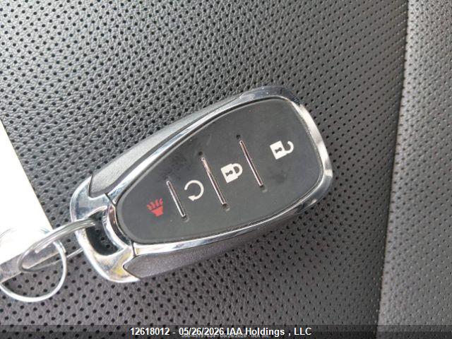 KL77LJE24SC296743 Chevrolet Trax 2rs Fwd