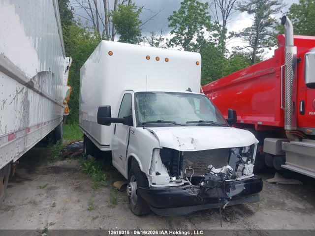 1HA6GVC71RN006123 Chevrolet Express Cutaway 4500 Van