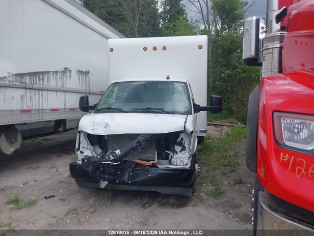 1HA6GVC71RN006123 Chevrolet Express Cutaway 4500 Van