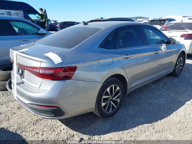 Volkswagen Jetta 2025 3VWCX7BU9SM018446 Image 4
