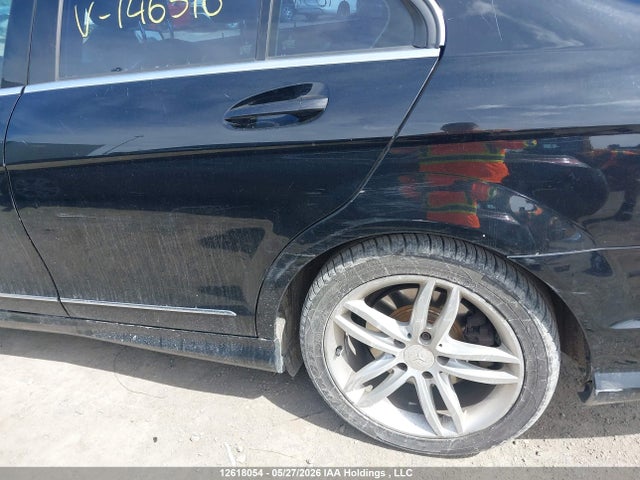 Продажа на аукционе авто 2013 Mercedes-benz C 300 4matic, vin: WDDGF8AB8DG146516, номер лота: 12618054