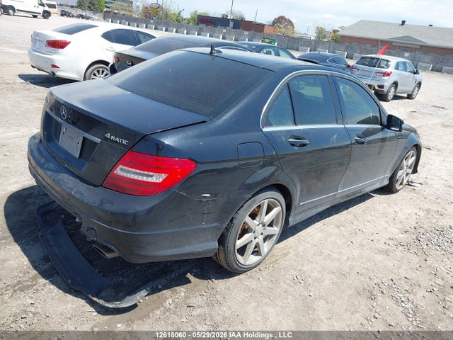 12618060 :رقم المزاد ، WDDGF8JB8DA751252 vin ، 2013 Mercedes-benz C 350 4matic مزاد بيع