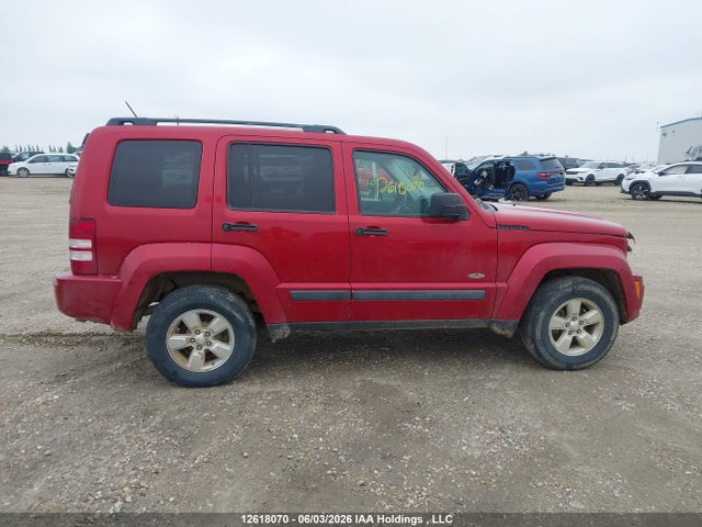 12618070 :رقم المزاد ، 1J8GN28KX9W551704 vin ، 2009 Jeep Liberty Sport مزاد بيع