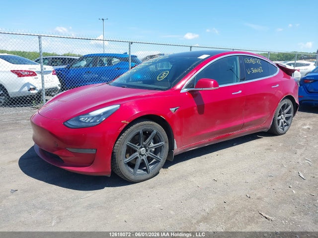 12618072 :رقم المزاد ، 5YJ3E1EBXKF366163 vin ، 2019 Tesla Model 3 Long Range/performance مزاد بيع
