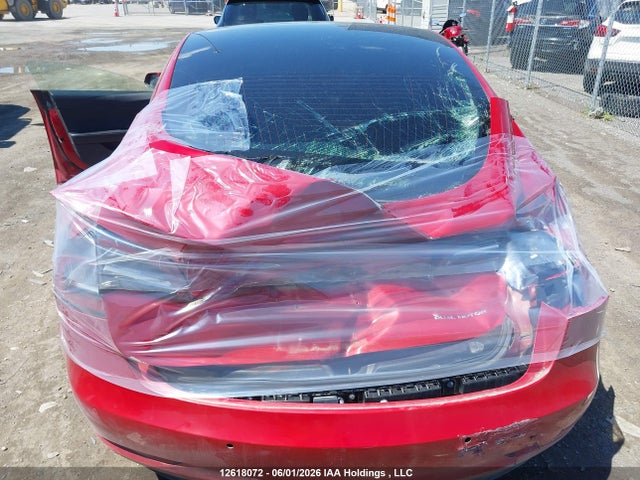 12618072 :رقم المزاد ، 5YJ3E1EBXKF366163 vin ، 2019 Tesla Model 3 Long Range/performance مزاد بيع