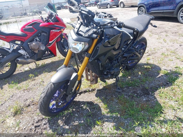 Продажа на аукционе авто 2014 Yamaha Fz09, vin: JYARN33N3EA000038, номер лота: 12618073