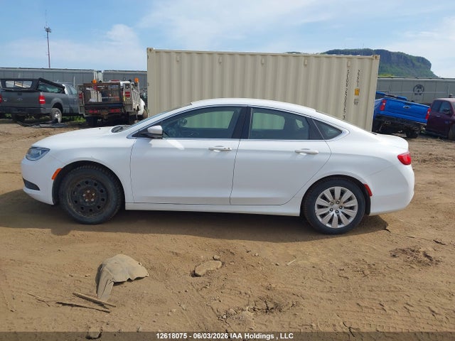 Продаж на аукціоні авто 2016 Chrysler 200 Lx, vin: 1C3CCCFB7GN130888, номер лоту: 12618075