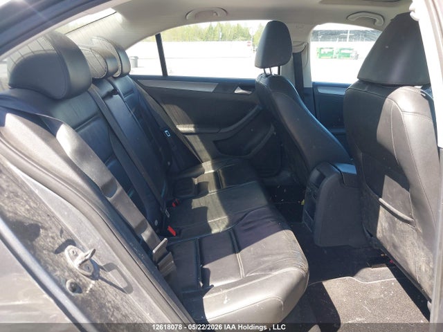 Aukcja sprzedaży 2014 Volkswagen Jetta 1.8 Tsi Highline, vin: 3VWL07AJ0EM268075, numer aukcji: 12618078