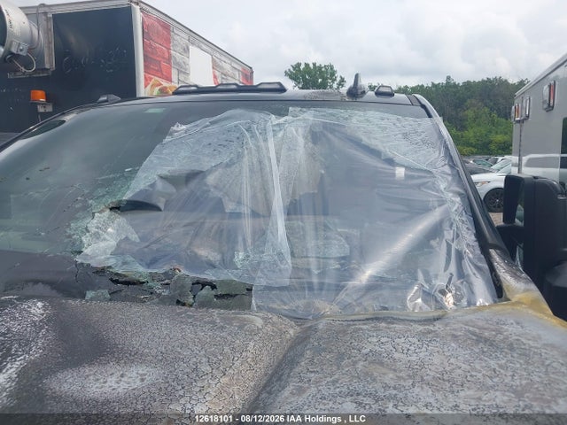 GMC SIERRA 3500 2025 1GT4UWEY8SF166242 Image 17