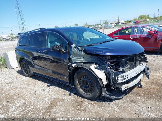 Toyota Sienna Le/xle/xse/limited/platinum 2021 5TDGRKECXMS045937 main image