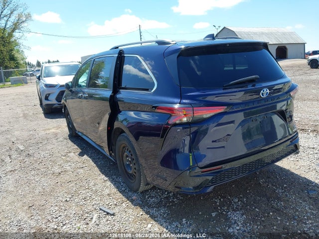 2021 Toyota Sienna Le/xle/xse/limited/platinum მანქანა იყიდება აუქციონზე, vin: 5TDGRKECXMS045937, აუქციონის ნომერი: 12618108