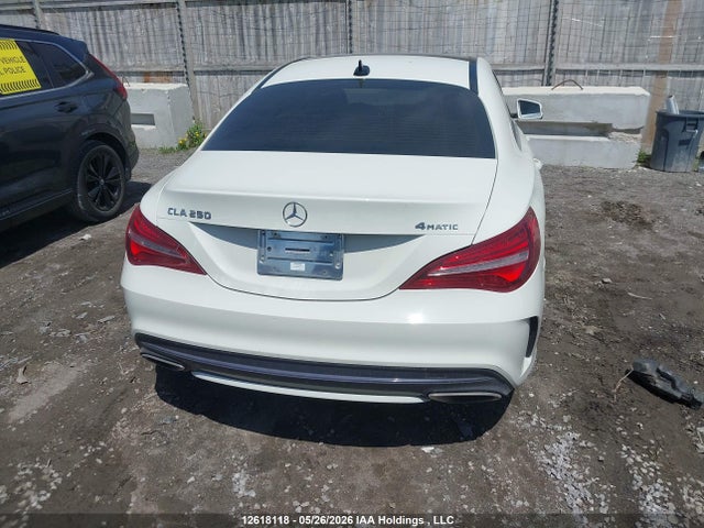 WDDSJ4GB2JN611694 Mercedes-Benz CLA 250 4MATIC