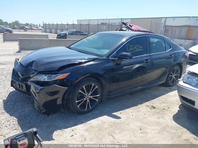 2020 Toyota Camry მანქანა იყიდება აუქციონზე, vin: 4T1J11AK5LU941444, აუქციონის ნომერი: 12618130