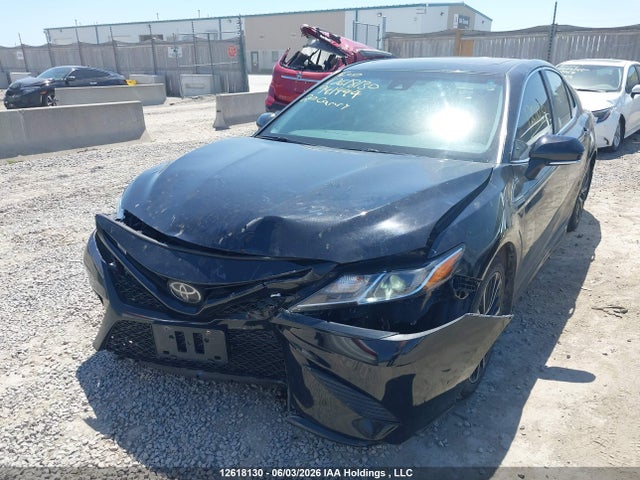 2020 Toyota Camry მანქანა იყიდება აუქციონზე, vin: 4T1J11AK5LU941444, აუქციონის ნომერი: 12618130