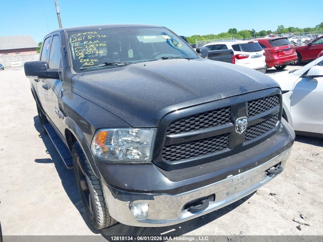 12618134 :رقم المزاد ، 1C6RR7LM2JS287228 vin ، 2018 Ram 1500 Slt مزاد بيع