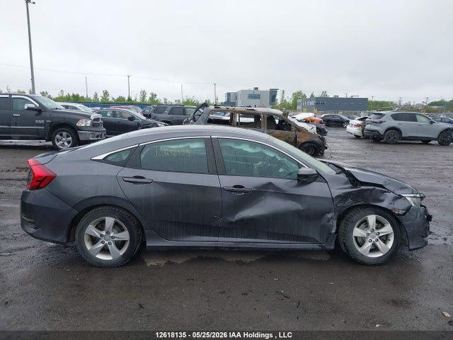 Honda Civic 2018 2HGFC2F86JH010962 Image 13