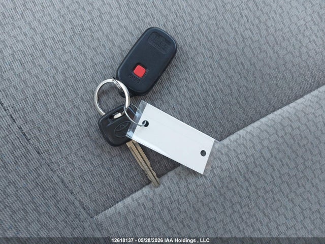 12618137 :رقم المزاد ، 2T1BR32E04C829221 vin ، 2004 Toyota Corolla Ce/le/s مزاد بيع