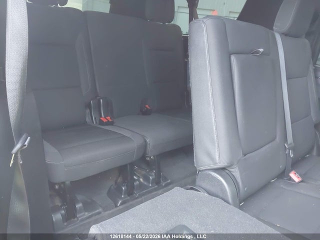 2021 Chevrolet Suburban Ls მანქანა იყიდება აუქციონზე, vin: 1GNSKBKDXMR404821, აუქციონის ნომერი: 12618144