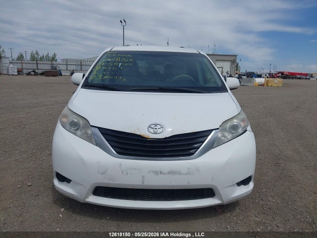 Auction sale of the 2014 Toyota Sienna Le, vin: 5TDKK3DC2ES495606, lot number: 12618150