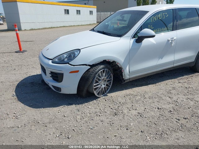 Aukcja sprzedaży 2017 Porsche Cayenne S, vin: WP1AB2A23HLA52967, numer aukcji: 12618153