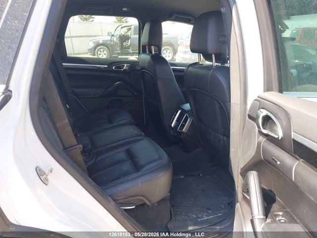 Aukcja sprzedaży 2017 Porsche Cayenne S, vin: WP1AB2A23HLA52967, numer aukcji: 12618153