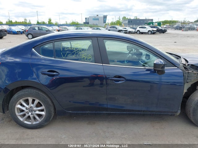 12618161 :رقم المزاد ، 3MZBN1V73JM225868 vin ، 2018 Mazda 3 Gs مزاد بيع