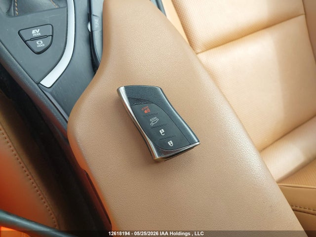 JTHL9JBHXM2050098 Lexus UX 250H