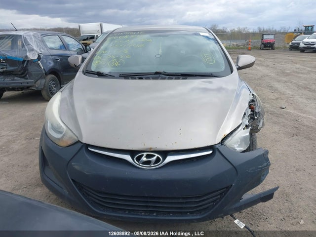 2016 Hyundai Elantra L+ მანქანა იყიდება აუქციონზე, vin: 5NPDH4AE1GH664946, აუქციონის ნომერი: 12608892